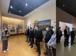 永葆清廉本色 弘揚清風正氣--二支部、投資公司支部聯(lián)合主題黨日活動