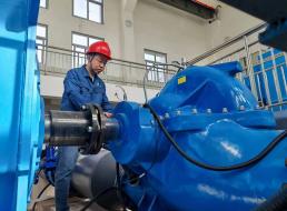 《榜樣在身邊》系列報道——陽輝、王琴 平凡崗位映初心，勤勉耕耘勇?lián)?dāng)