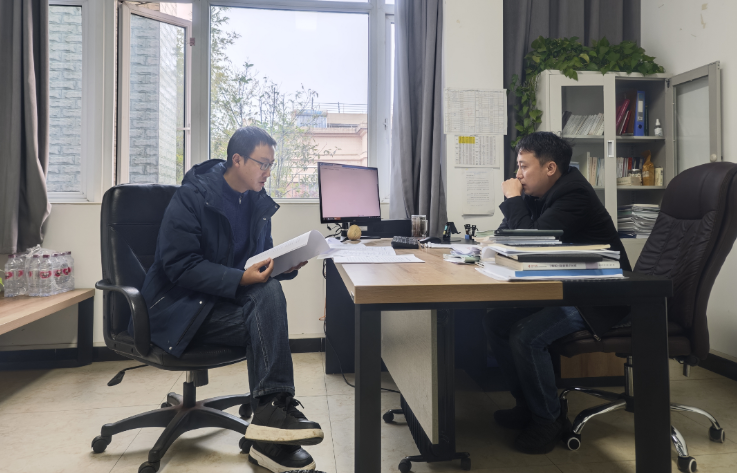 對標(biāo)先進(jìn)經(jīng)驗(yàn) 扎實(shí)推進(jìn)標(biāo)準(zhǔn)化工地建設(shè)——規(guī)劃建設(shè)部赴翠屏區(qū)質(zhì)安站開展交流學(xué)習(xí)