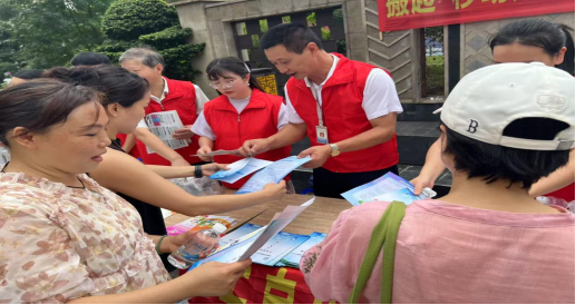 供水服務(wù)零距離，夏日清泉暖民心