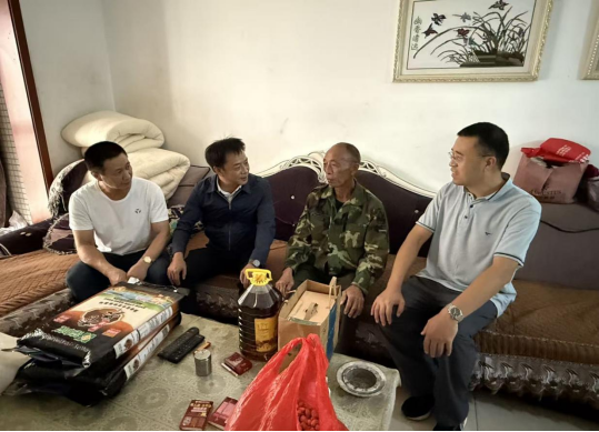 踐行國(guó)企擔(dān)當(dāng) 情暖中秋佳節(jié)